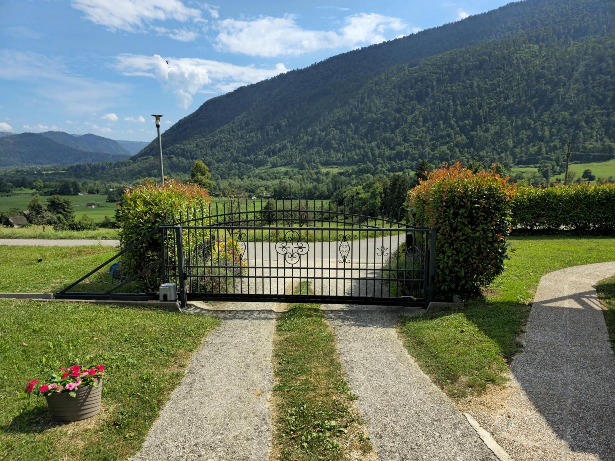 Holiday House Near The Soca River Tolmin Exterior photo